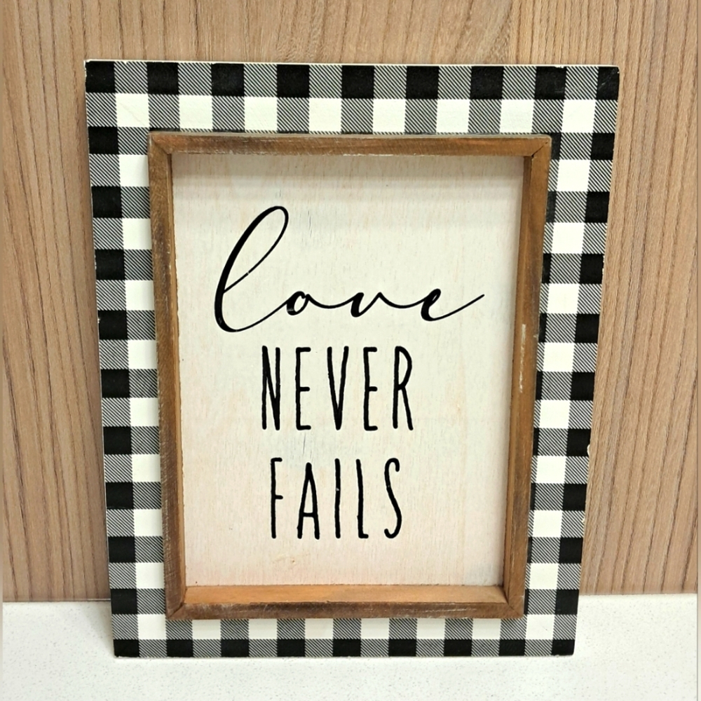 WALL DECOR - Picture 3 of 5